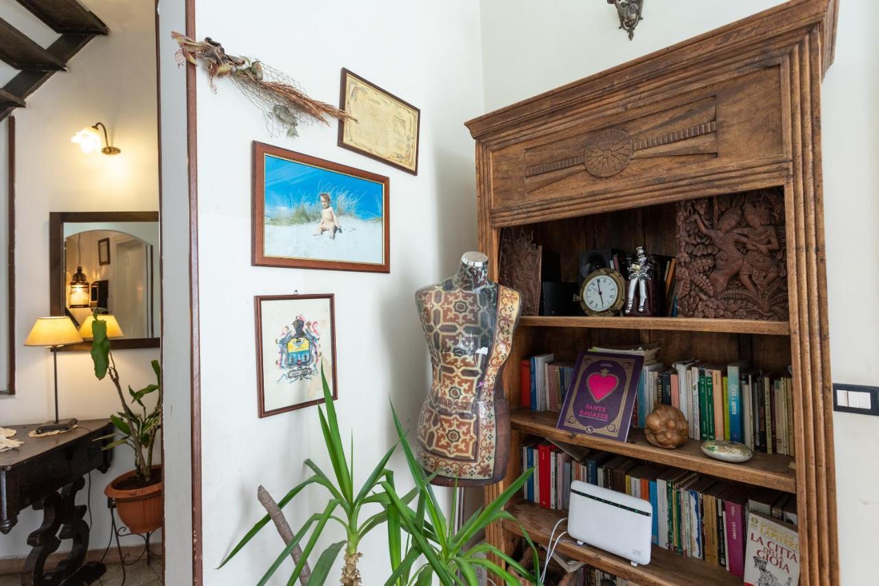 Zefiro Rooms คาตาเนีย ภายนอก รูปภาพ